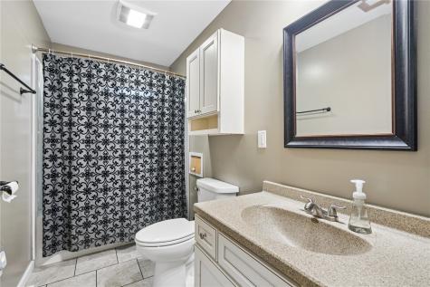 160 West Post Road NW Cedar Rapids IA 52405