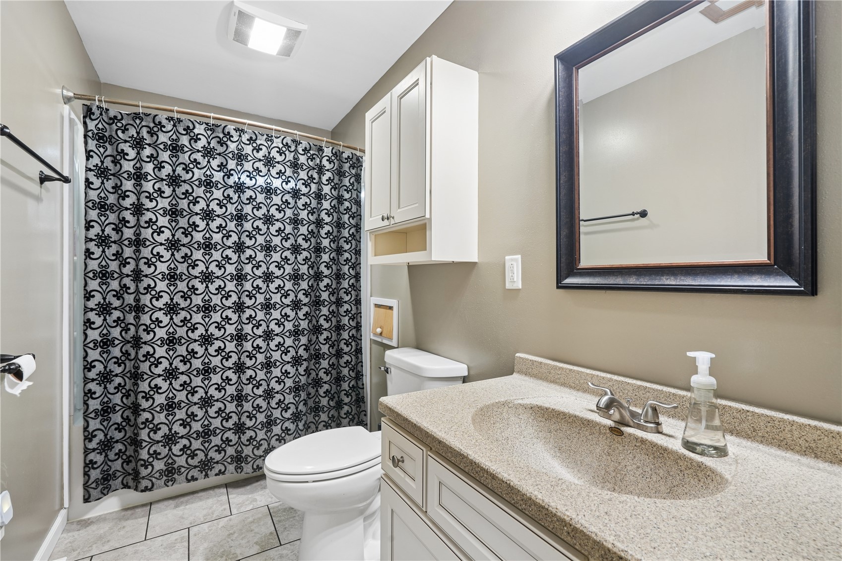 160 West Post Road NW Cedar Rapids IA 52405