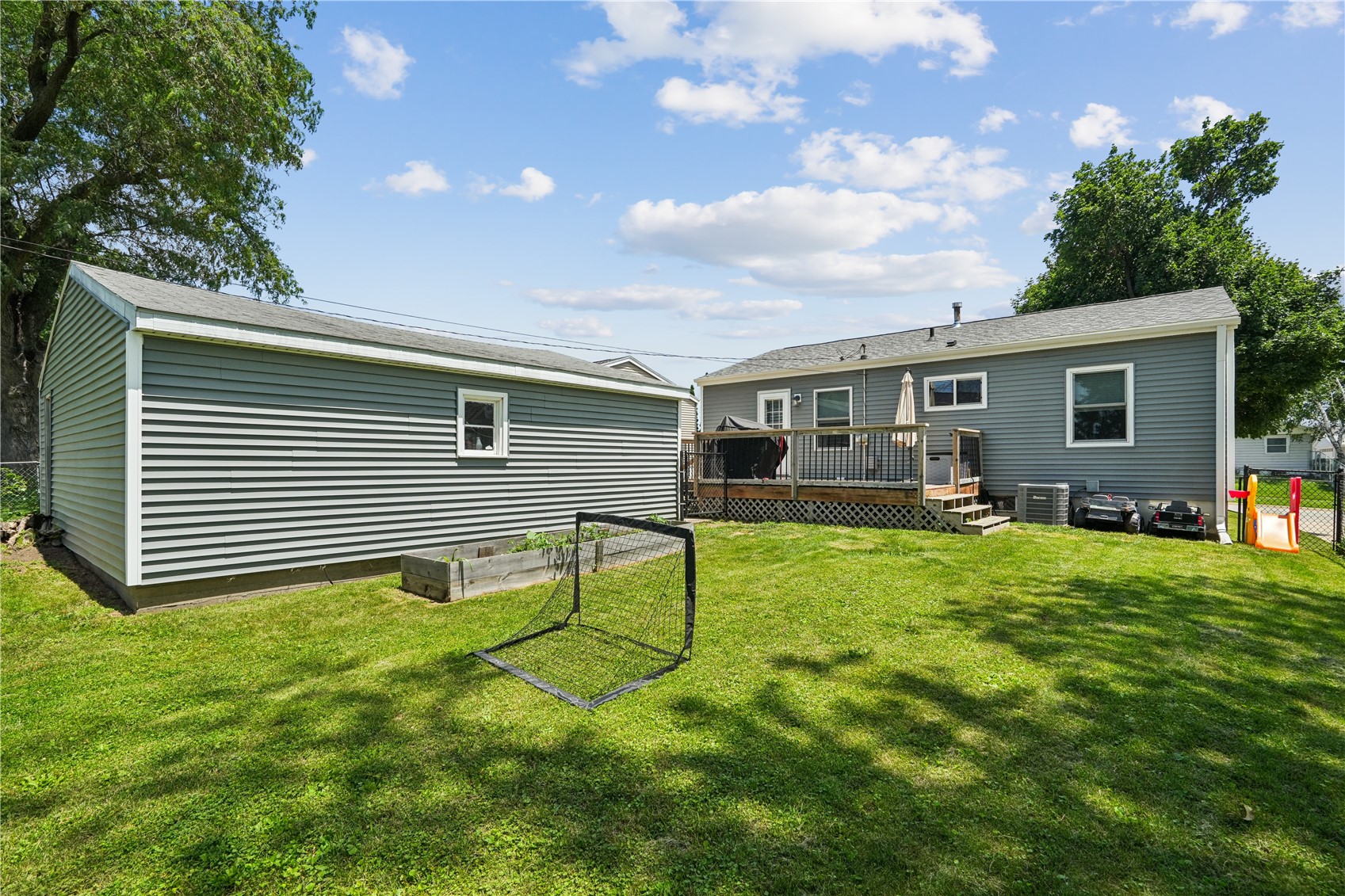 160 West Post Road NW Cedar Rapids IA 52405