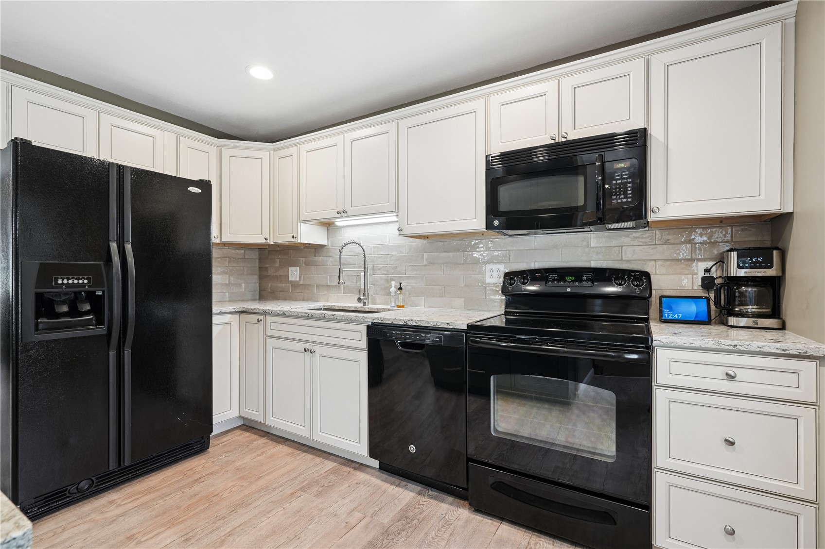 160 West Post Road NW Cedar Rapids IA 52405
