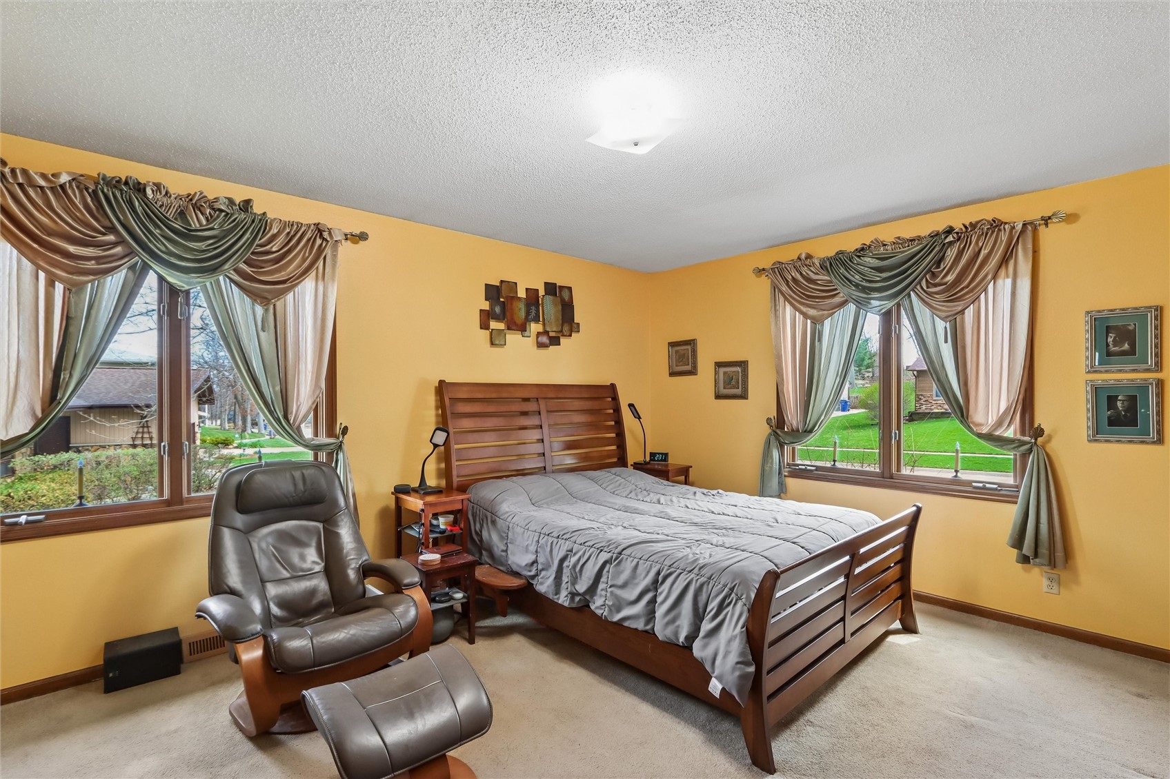 2112 Sandalwood Drive NE Cedar Rapids IA 52402