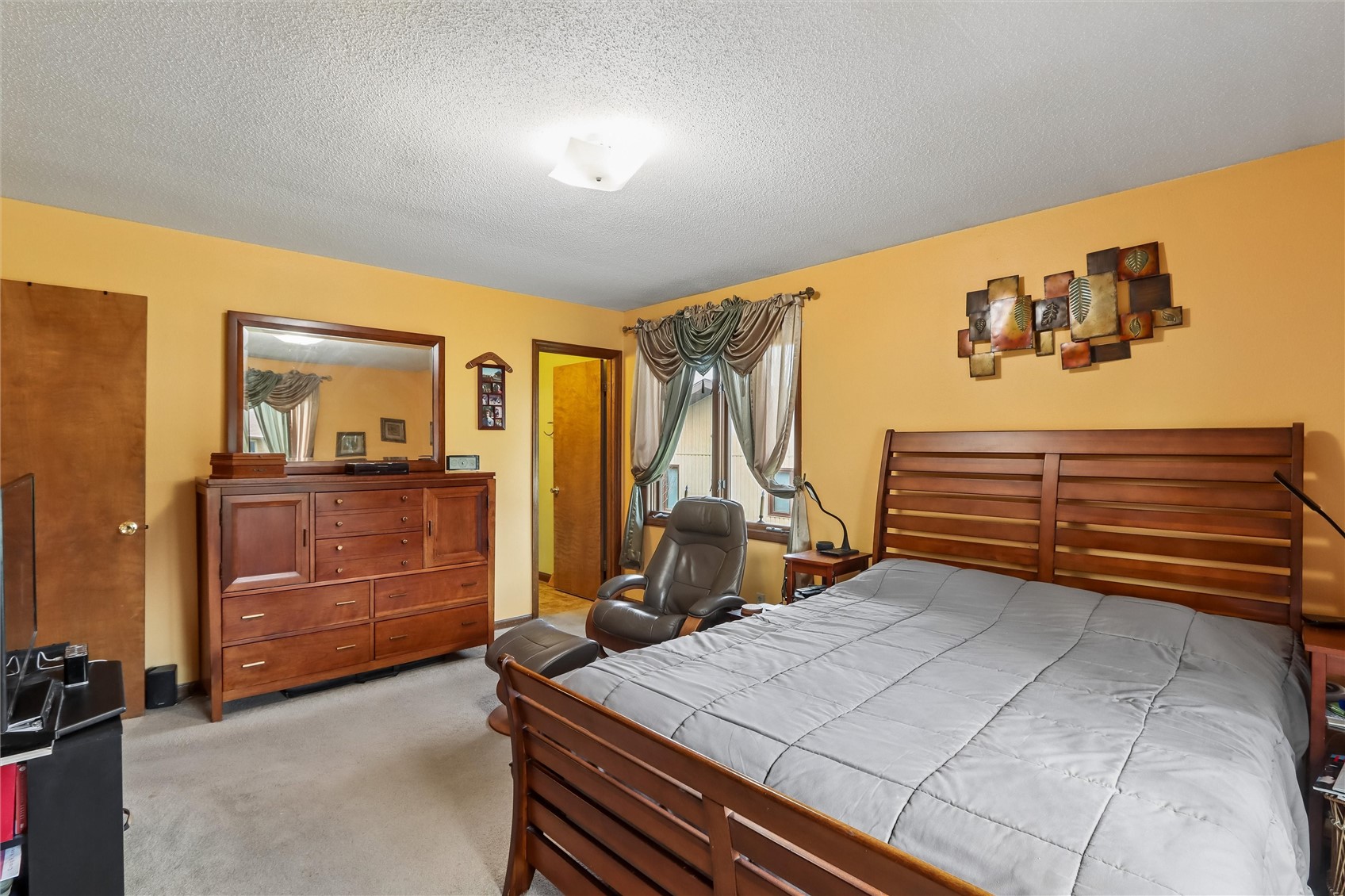 2112 Sandalwood Drive NE Cedar Rapids IA 52402