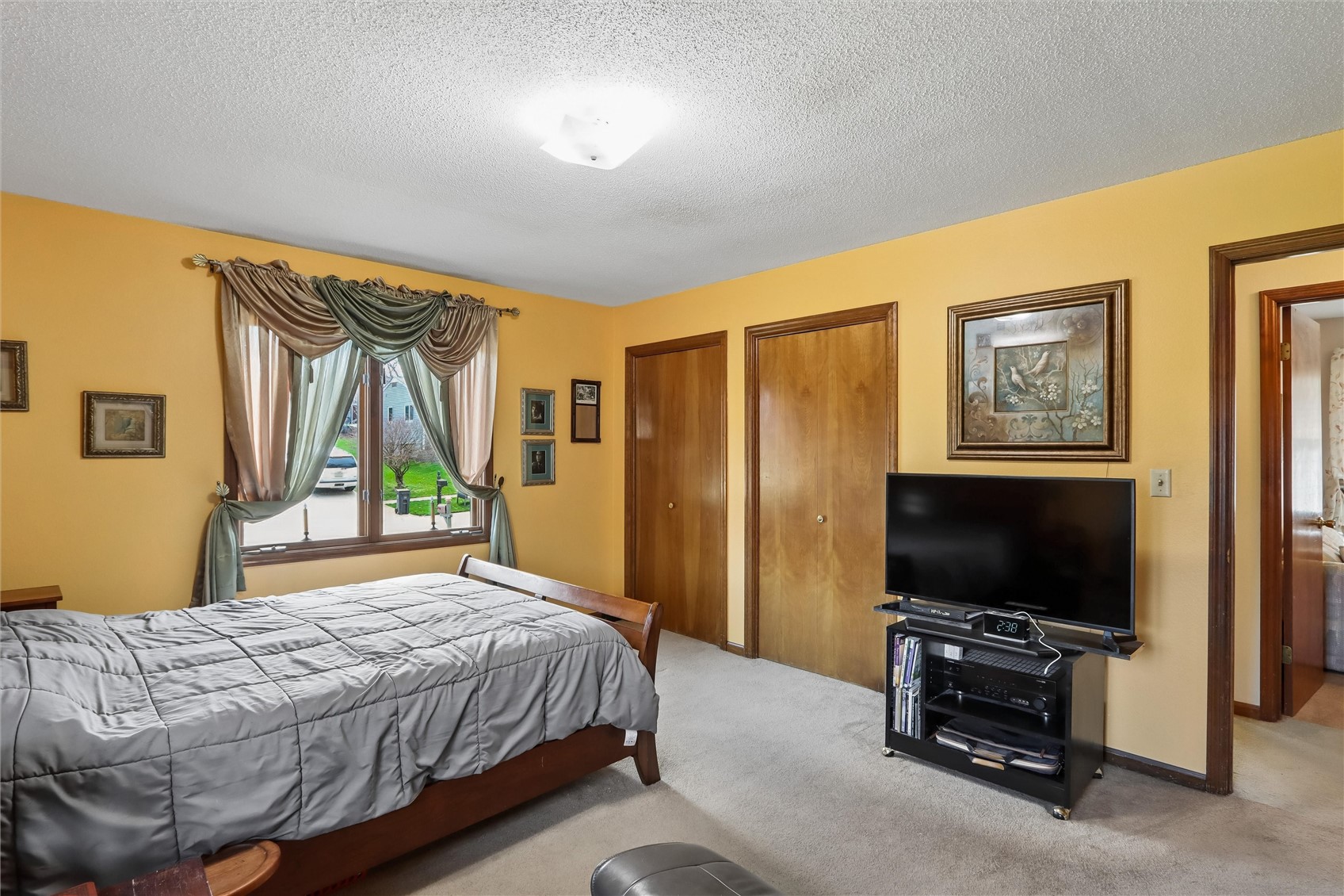 2112 Sandalwood Drive NE Cedar Rapids IA 52402