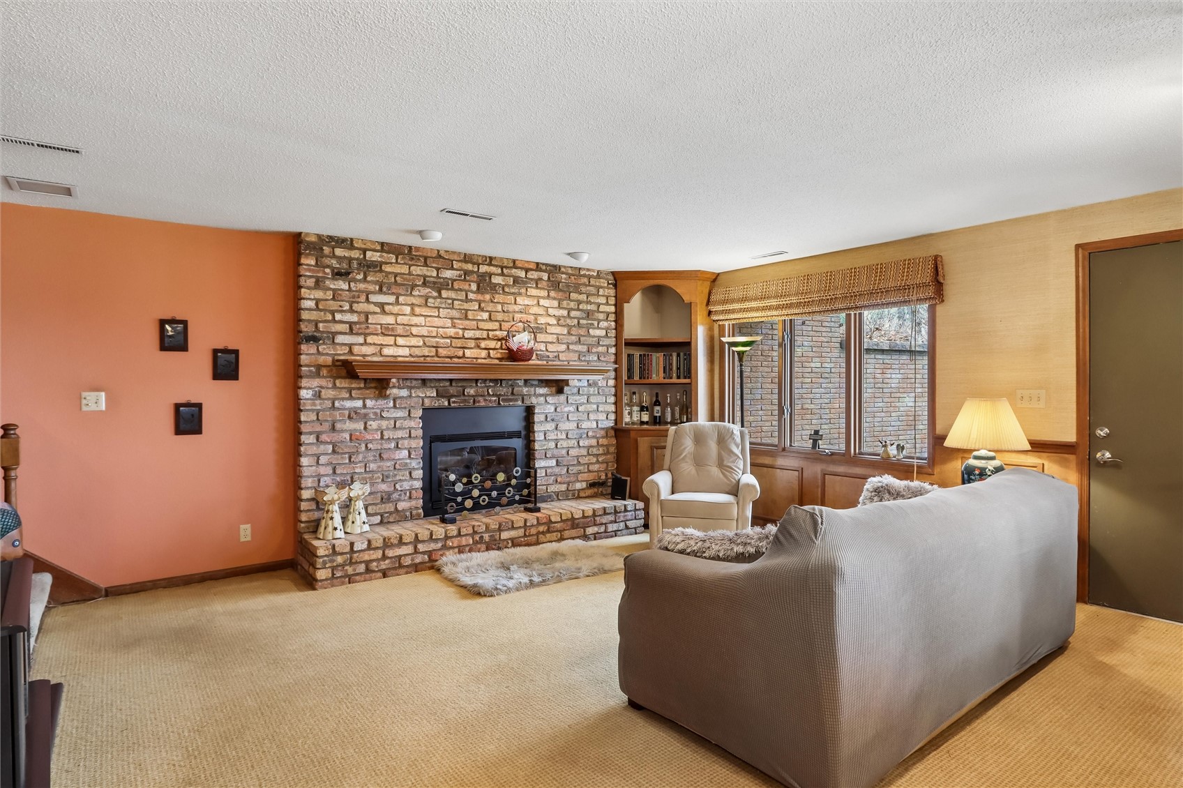 2112 Sandalwood Drive NE Cedar Rapids IA 52402