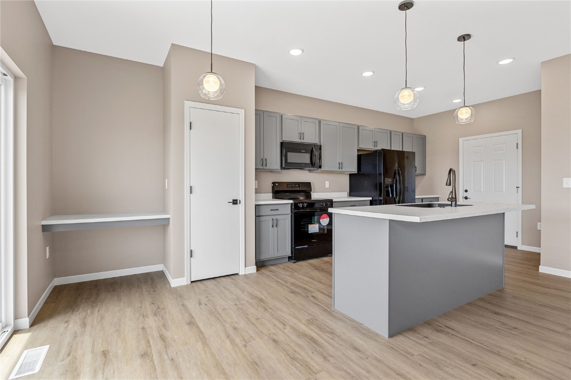 1505 38th Street SE Cedar Rapids IA 52403