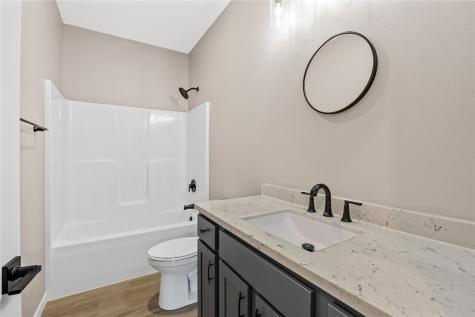 1505 38th Street SE Cedar Rapids IA 52403