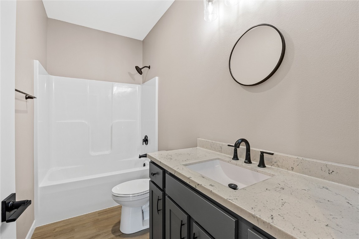 1505 38th Street SE Cedar Rapids IA 52403