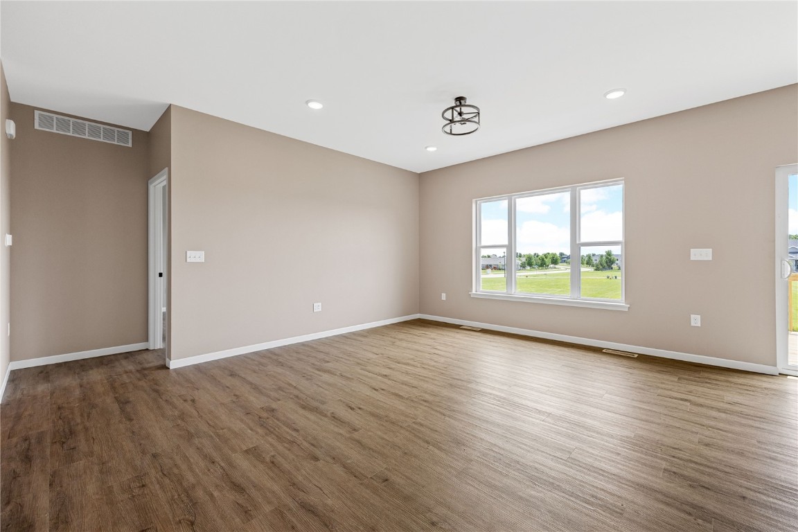 1505 38th Street SE Cedar Rapids IA 52403