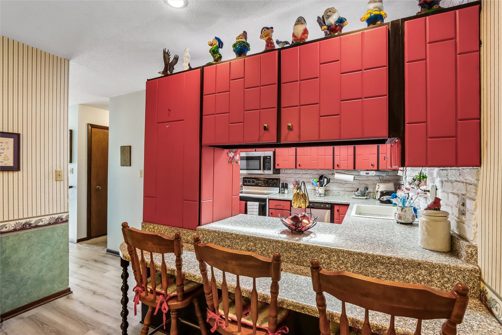 2011 Northgate Drive NE Cedar Rapids IA 52402