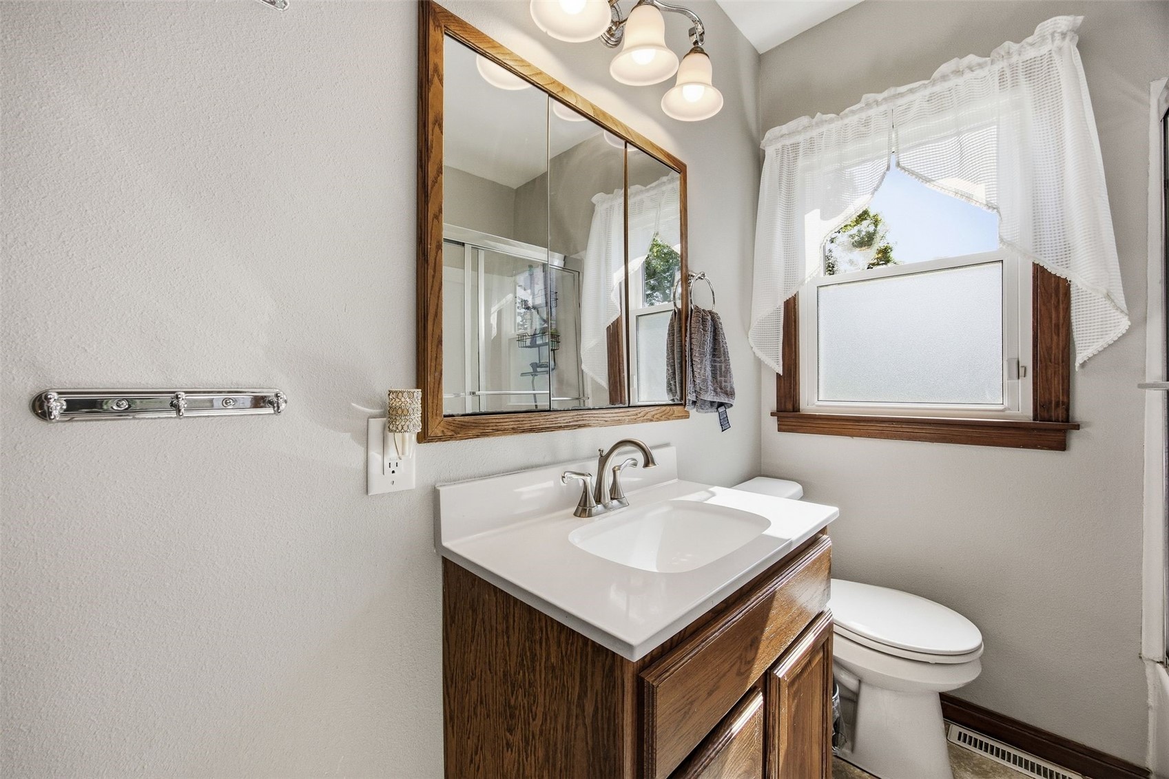 141 19th Avenue SW Cedar Rapids IA 52404