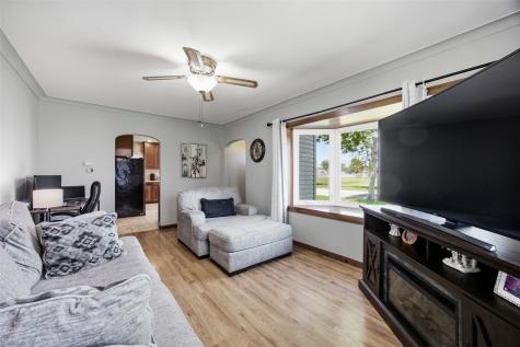 141 19th Avenue SW Cedar Rapids IA 52404