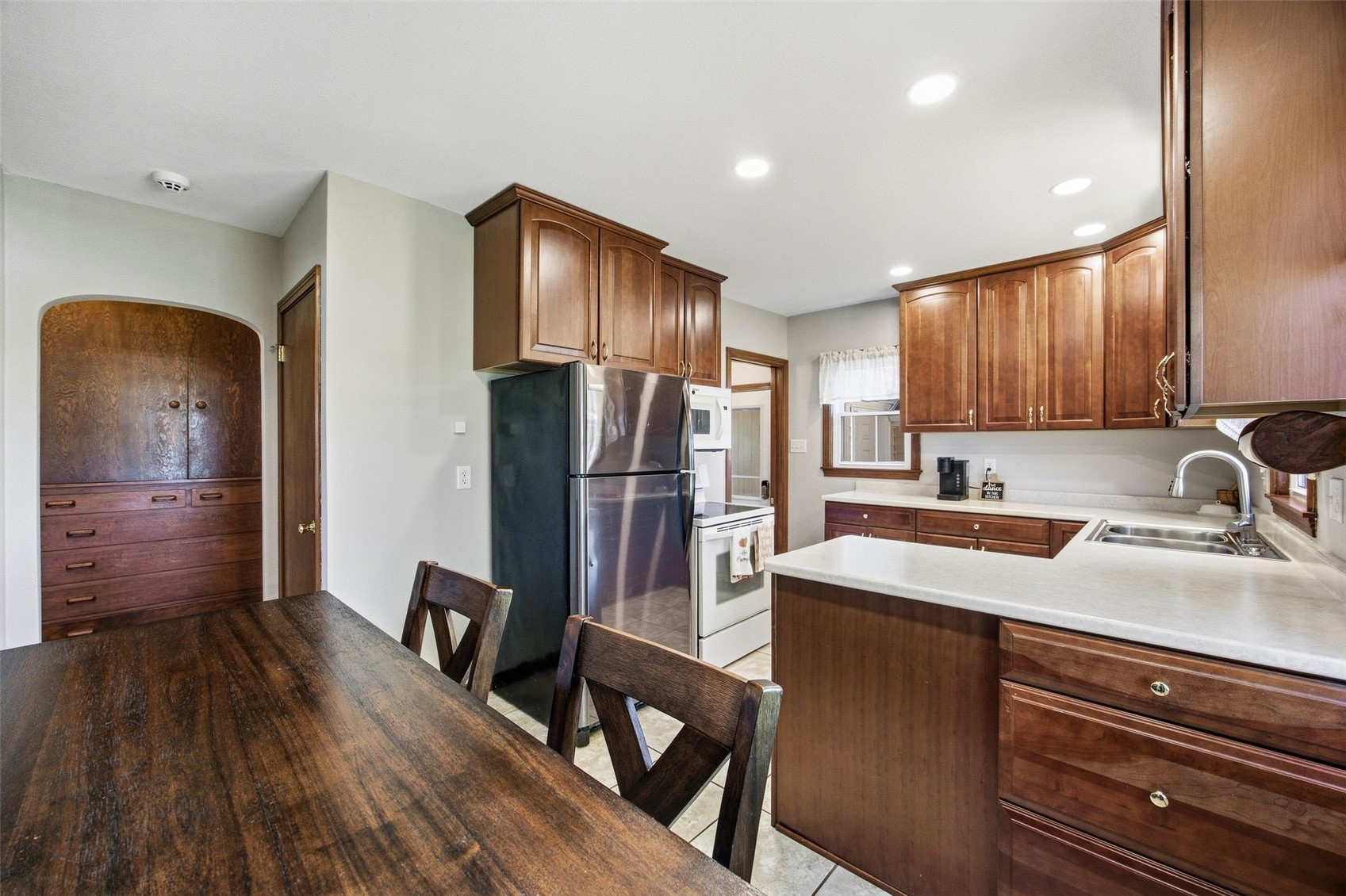 141 19th Avenue SW Cedar Rapids IA 52404