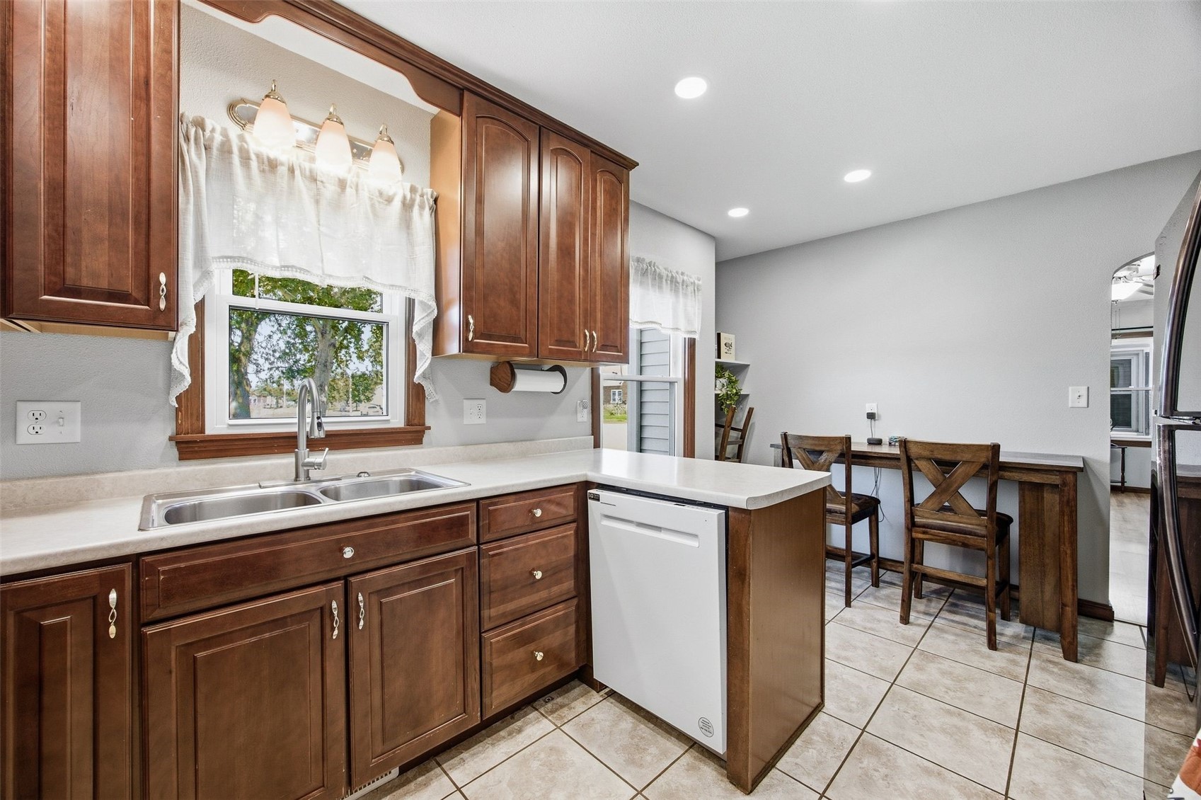 141 19th Avenue SW Cedar Rapids IA 52404