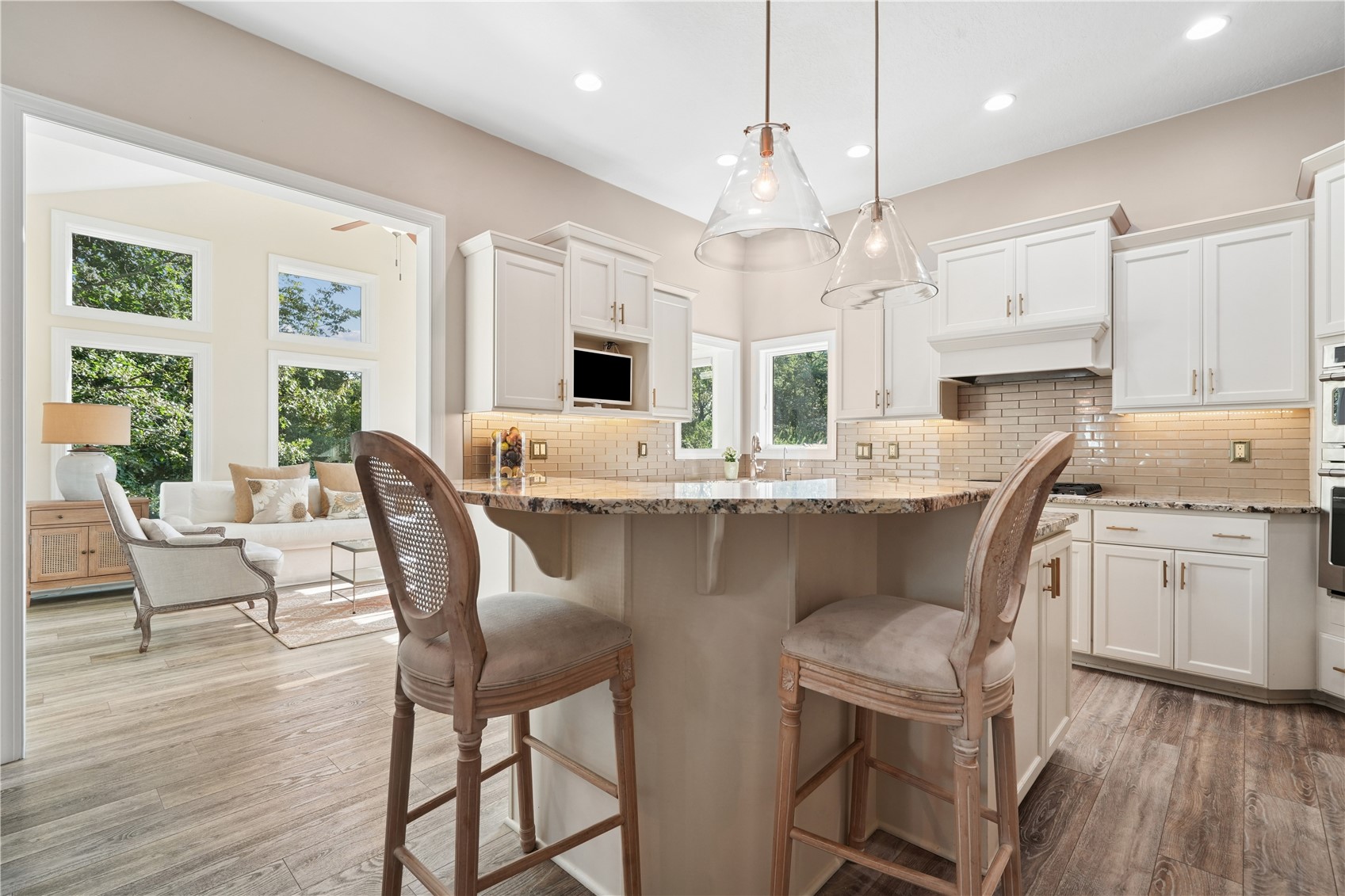 2804 Deer Valley Drive NW Swisher IA 52338