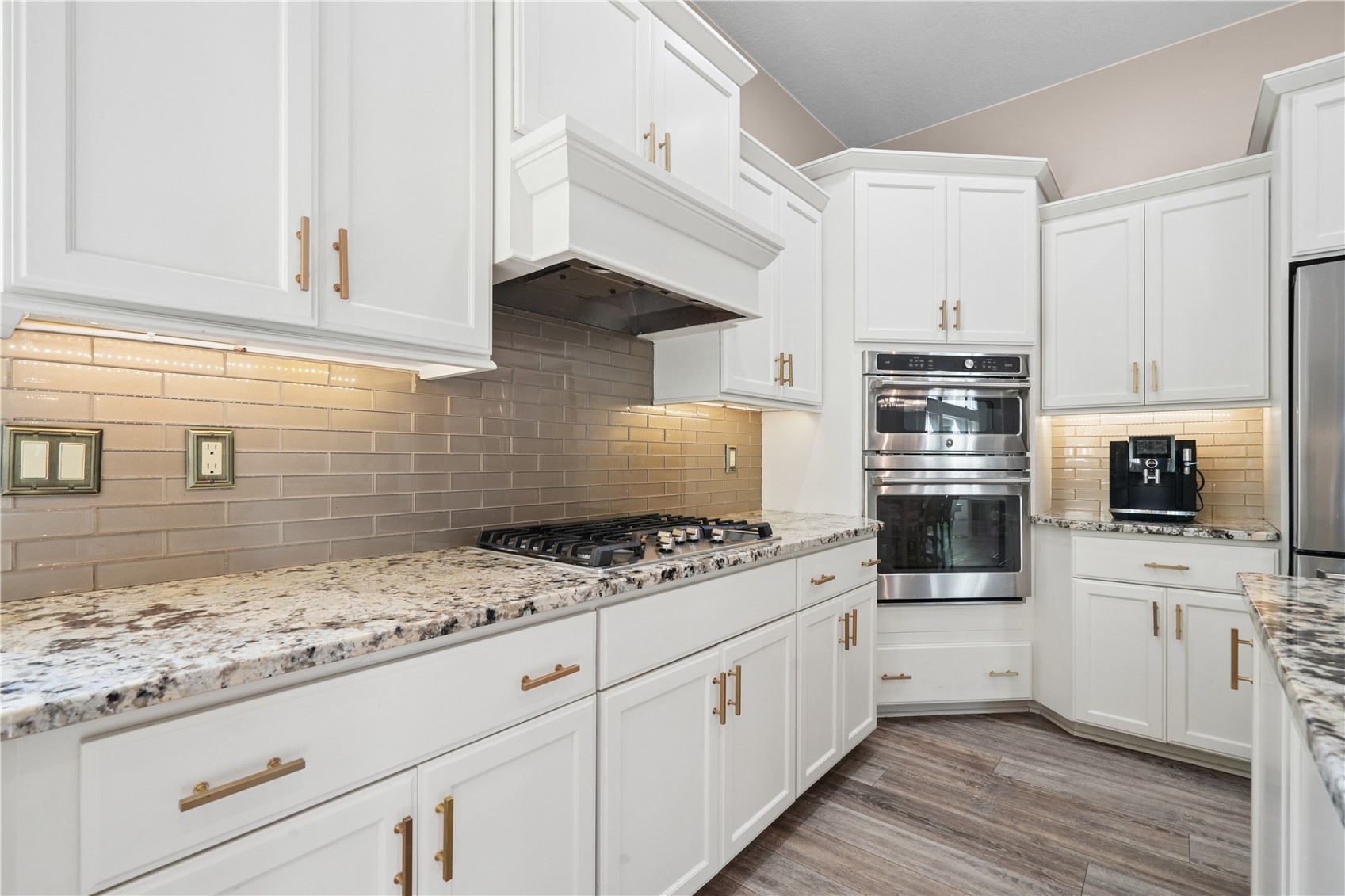 2804 Deer Valley Drive NW Swisher IA 52338