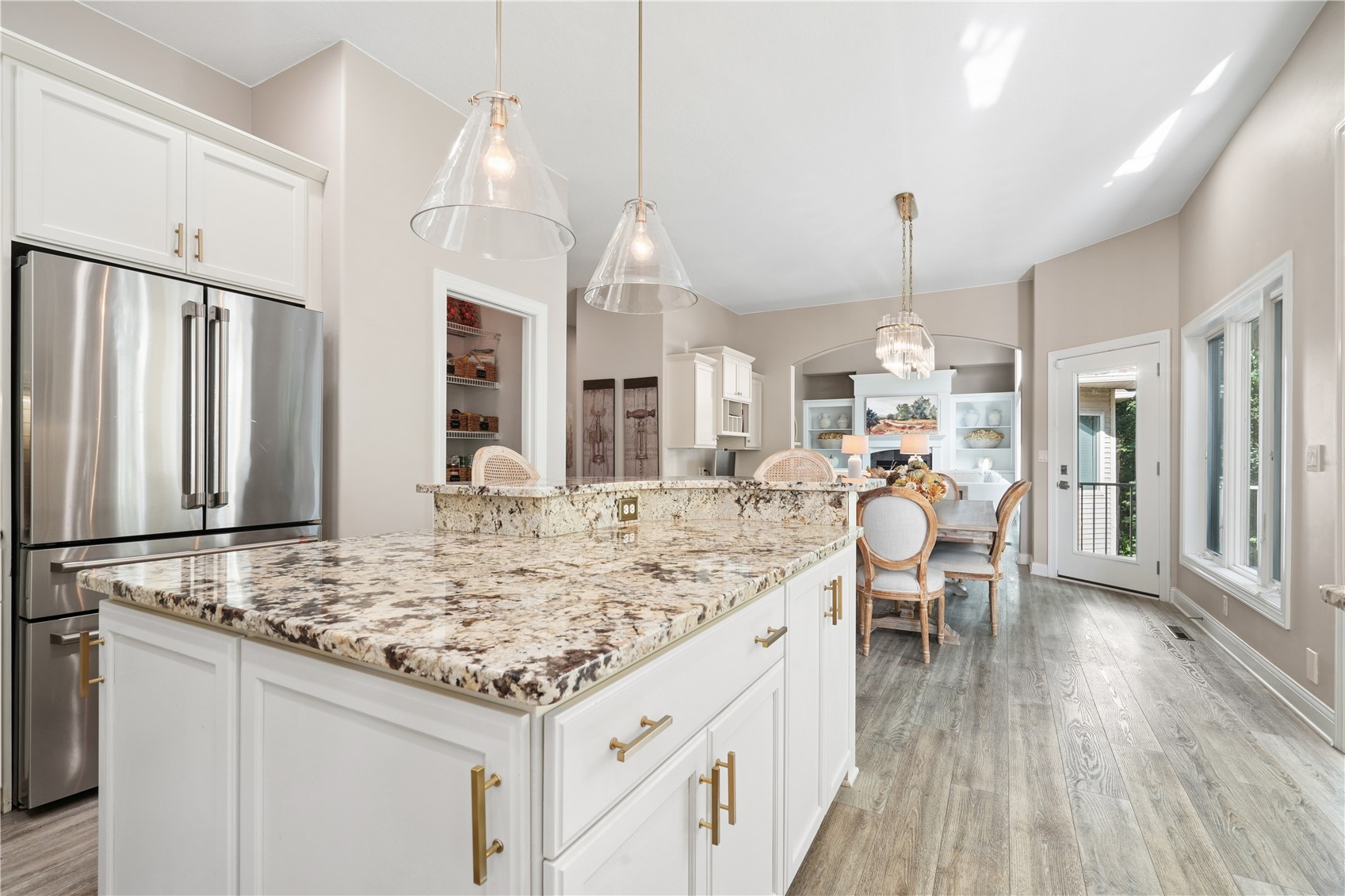 2804 Deer Valley Drive NW Swisher IA 52338