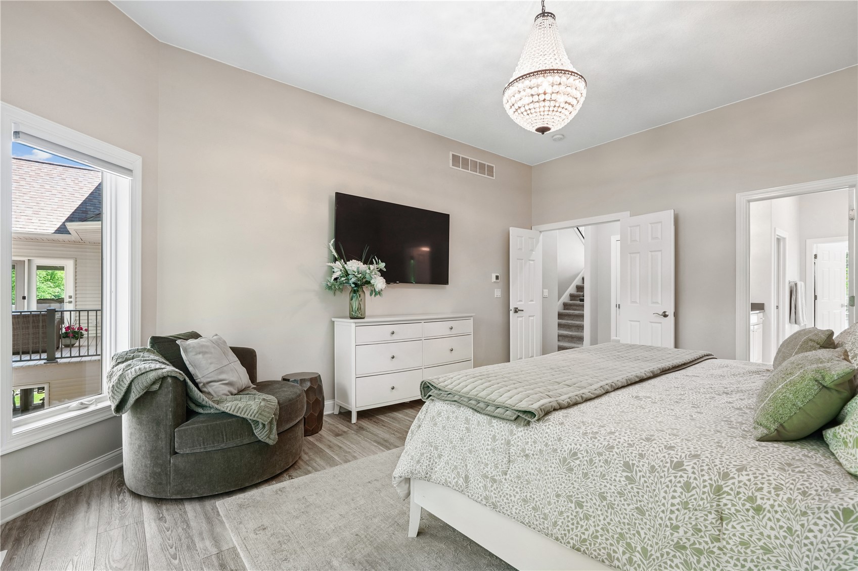 2804 Deer Valley Drive NW Swisher IA 52338