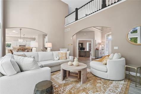 2804 Deer Valley Drive NW Swisher IA 52338
