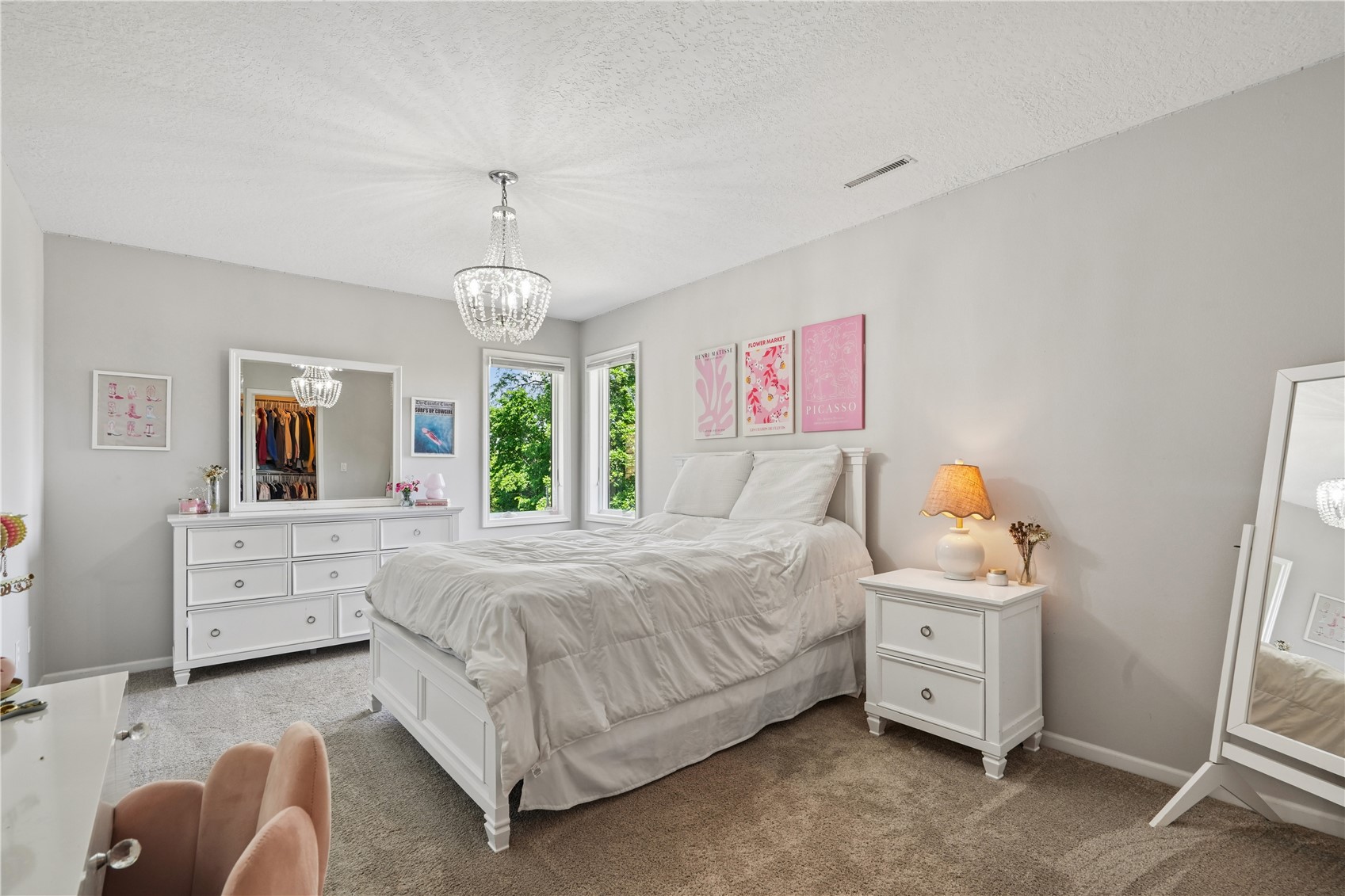 2804 Deer Valley Drive NW Swisher IA 52338