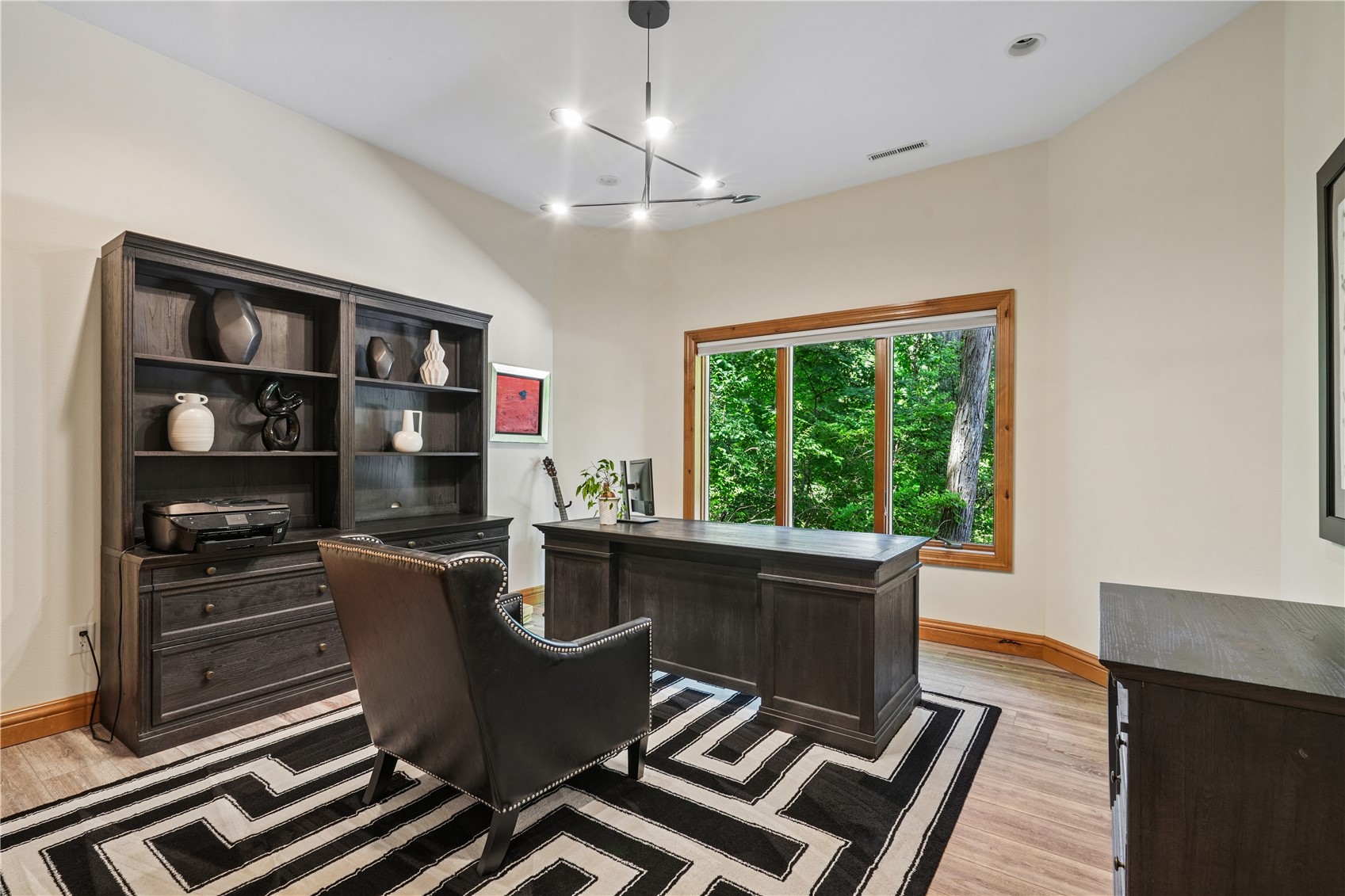 2804 Deer Valley Drive NW Swisher IA 52338