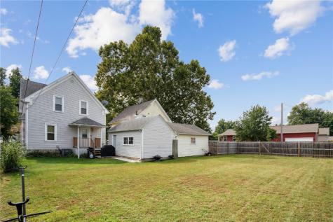 726 G Avenue NW Cedar Rapids IA 52405