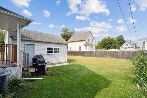 726 G Avenue NW Cedar Rapids IA 52405