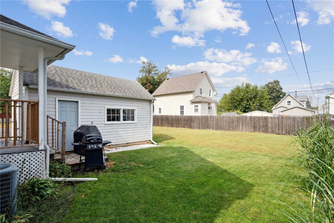 726 G Avenue NW Cedar Rapids IA 52405