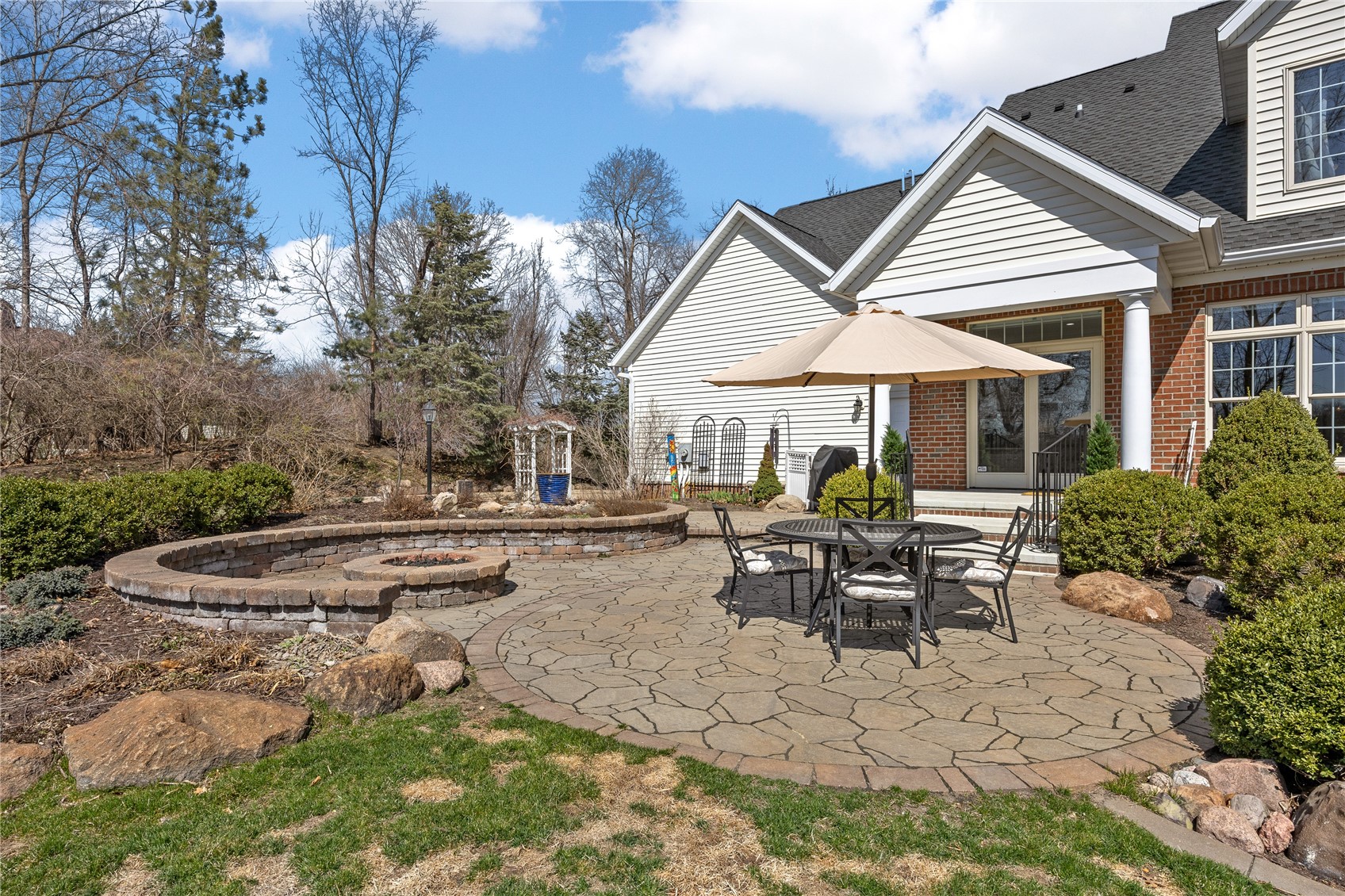 4615 Blarney Drive NE Cedar Rapids IA 52411