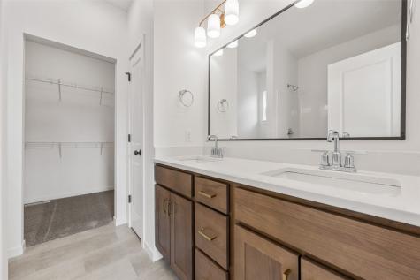 8926 Norway Drive NE Cedar Rapids IA 52402
