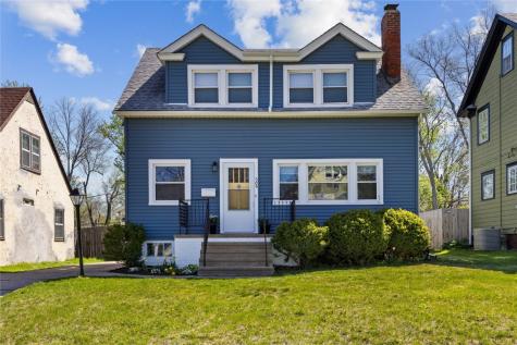504 Forest Drive SE Cedar Rapids IA 52403