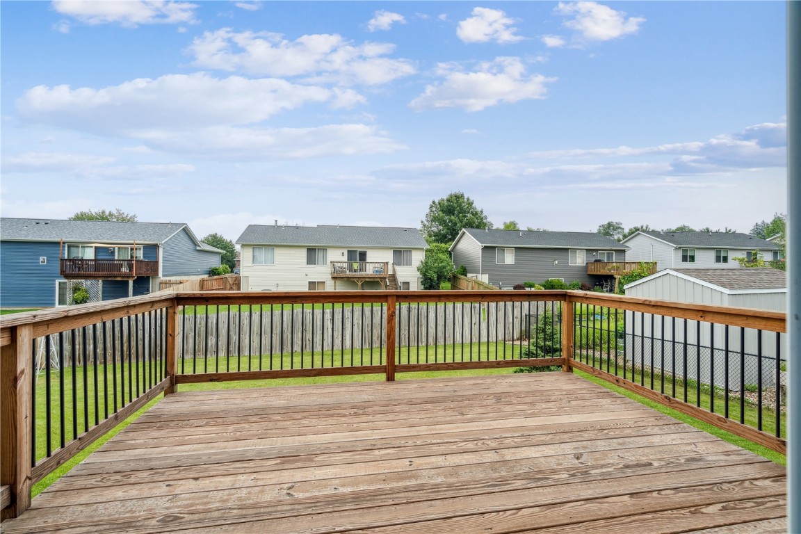 1217 Wolf Drive NW Cedar Rapids IA 52405