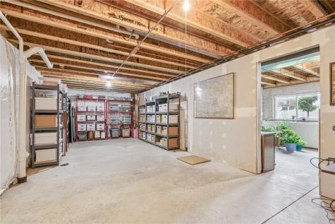 1217 Wolf Drive NW Cedar Rapids IA 52405