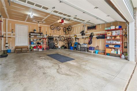 1217 Wolf Drive NW Cedar Rapids IA 52405