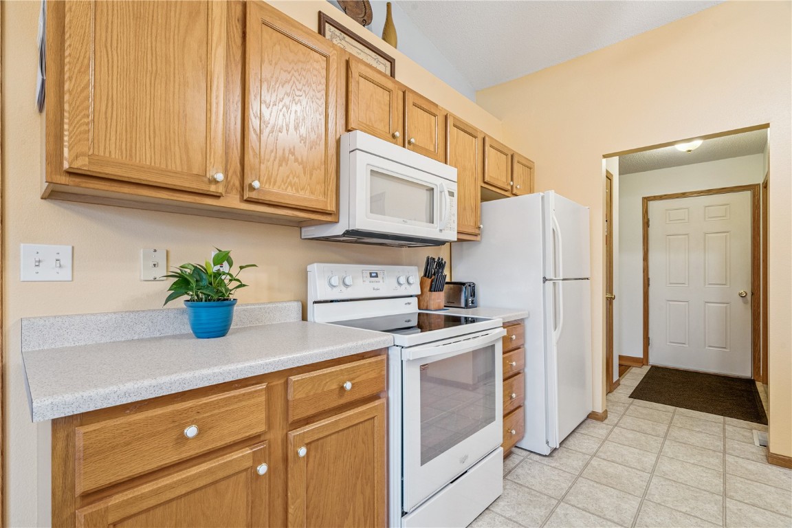 1217 Wolf Drive NW Cedar Rapids IA 52405