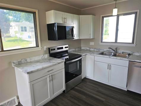 1212 16th Street SW Cedar Rapids IA 52404