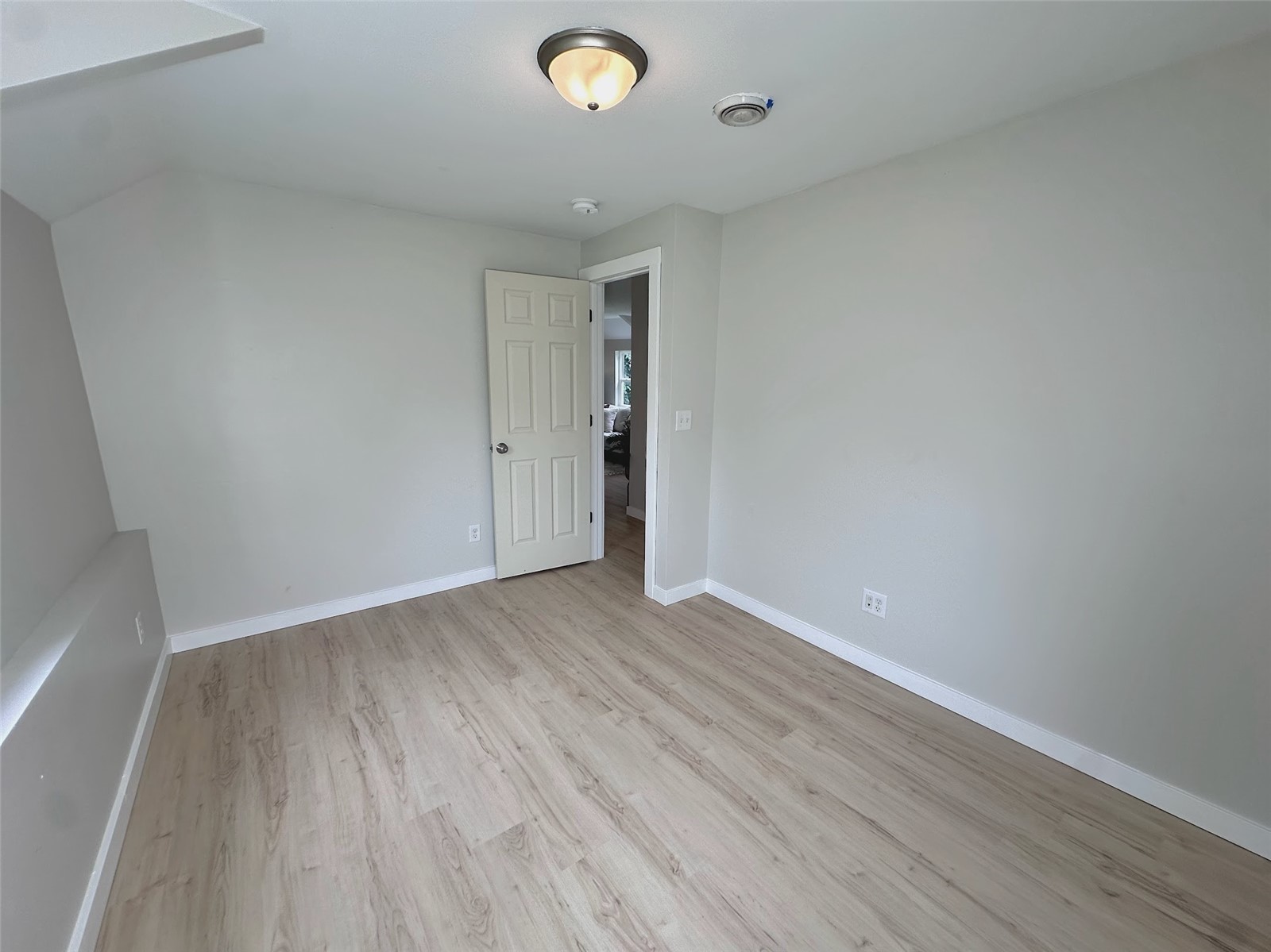 2014 J Street SW Cedar Rapids IA 52404