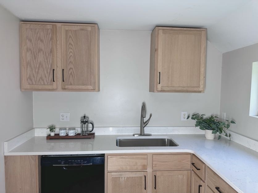 2014 J Street SW Cedar Rapids IA 52404
