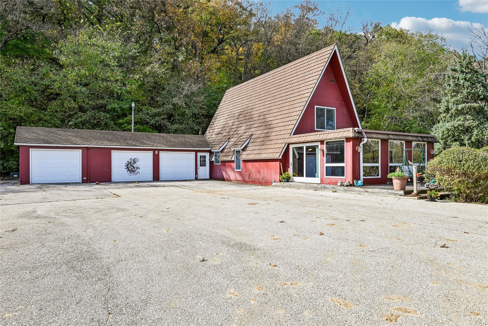 5739 22nd Avenue Trail Vinton IA 52349