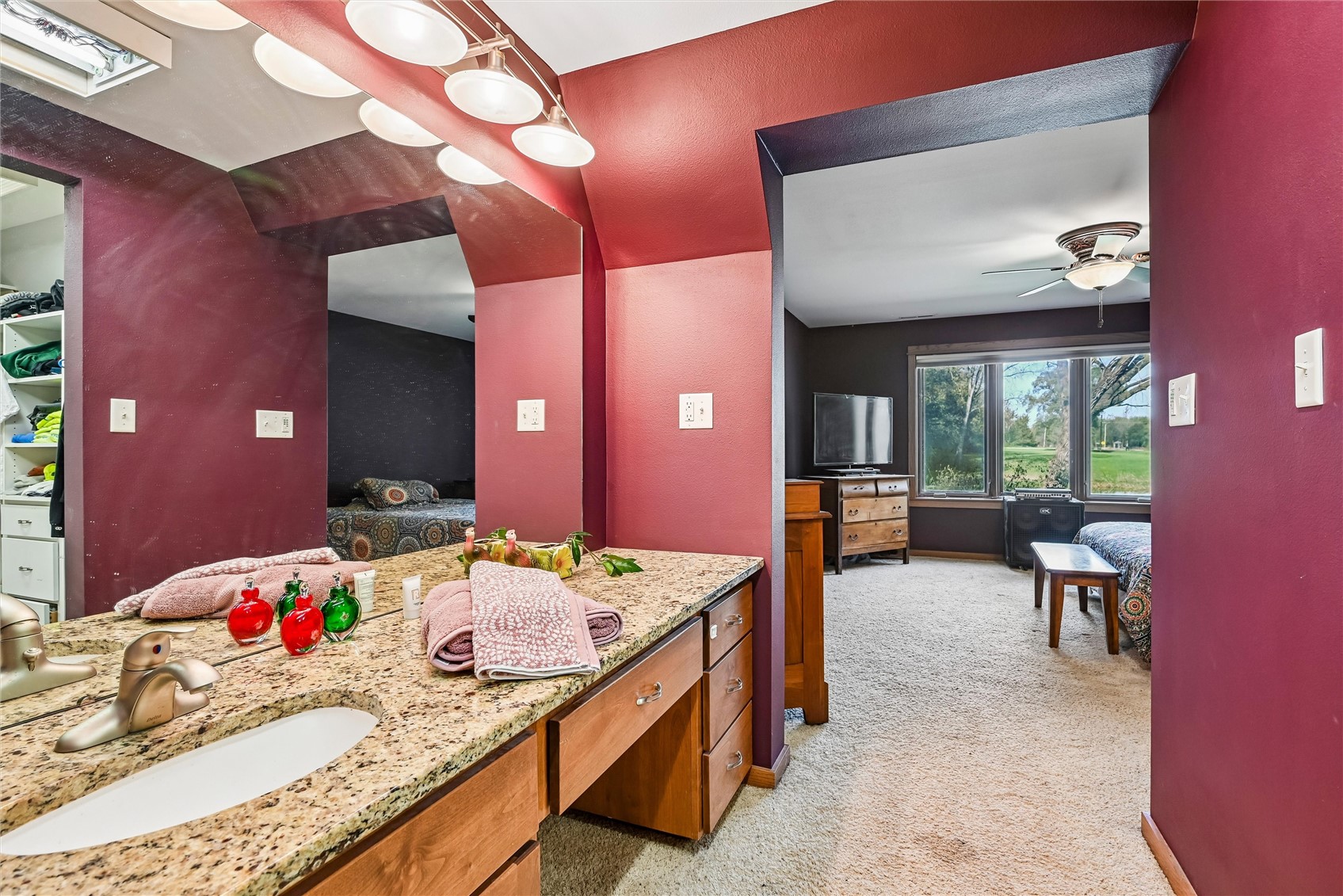 5739 22nd Avenue Trail Vinton IA 52349