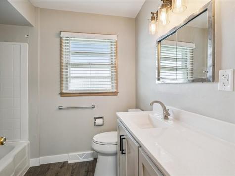 4000 Mount Vernon Road SE Cedar Rapids IA 52403