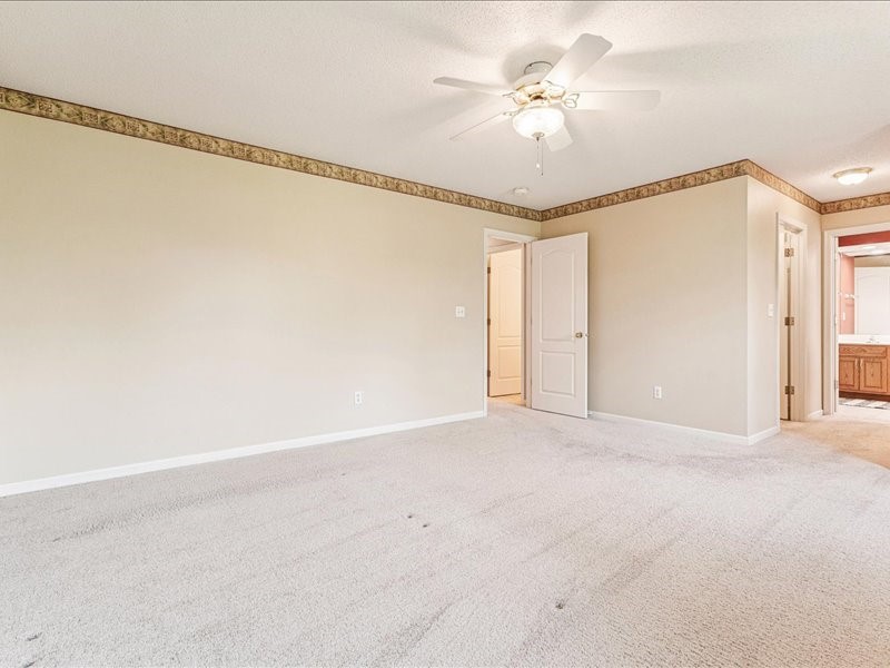 179 Crandall Drive NE Cedar Rapids IA 52402