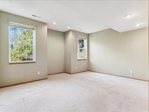 179 Crandall Drive NE Cedar Rapids IA 52402