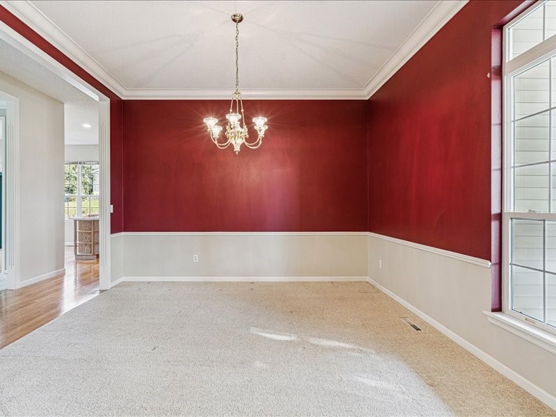 179 Crandall Drive NE Cedar Rapids IA 52402