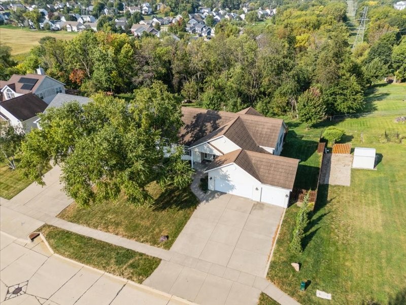 179 Crandall Drive NE Cedar Rapids IA 52402