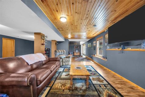 508 D Avenue Atkins IA 52206