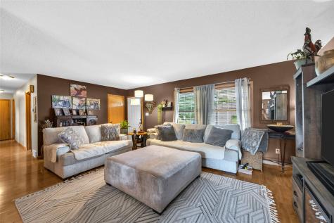 508 D Avenue Atkins IA 52206