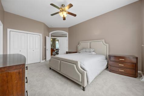 8401 Santa Maria Drive SW Cedar Rapids IA 52404