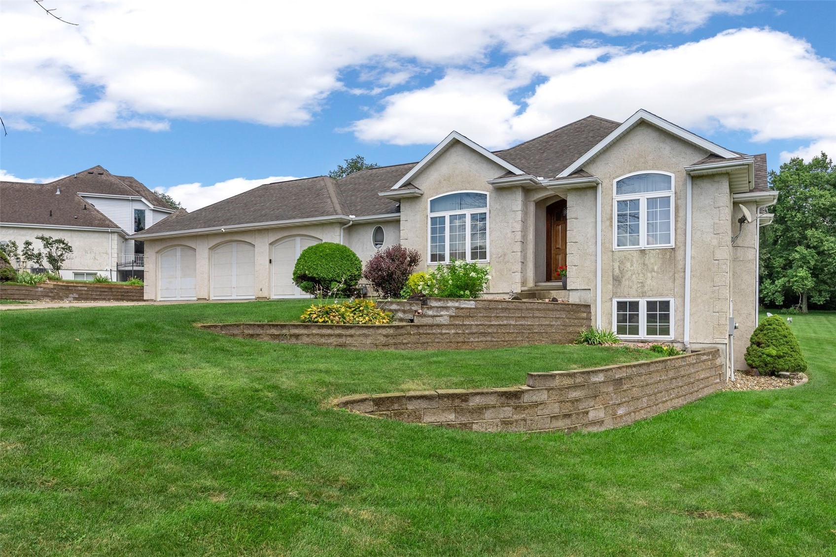 8401 Santa Maria Drive SW Cedar Rapids IA 52404