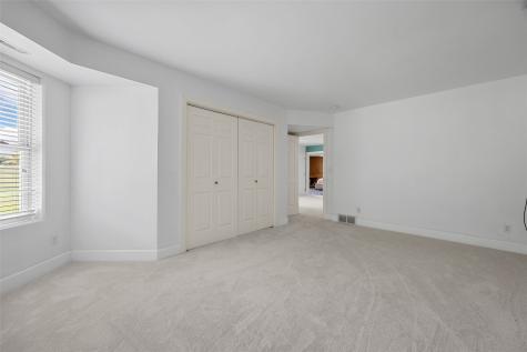 8401 Santa Maria Drive SW Cedar Rapids IA 52404