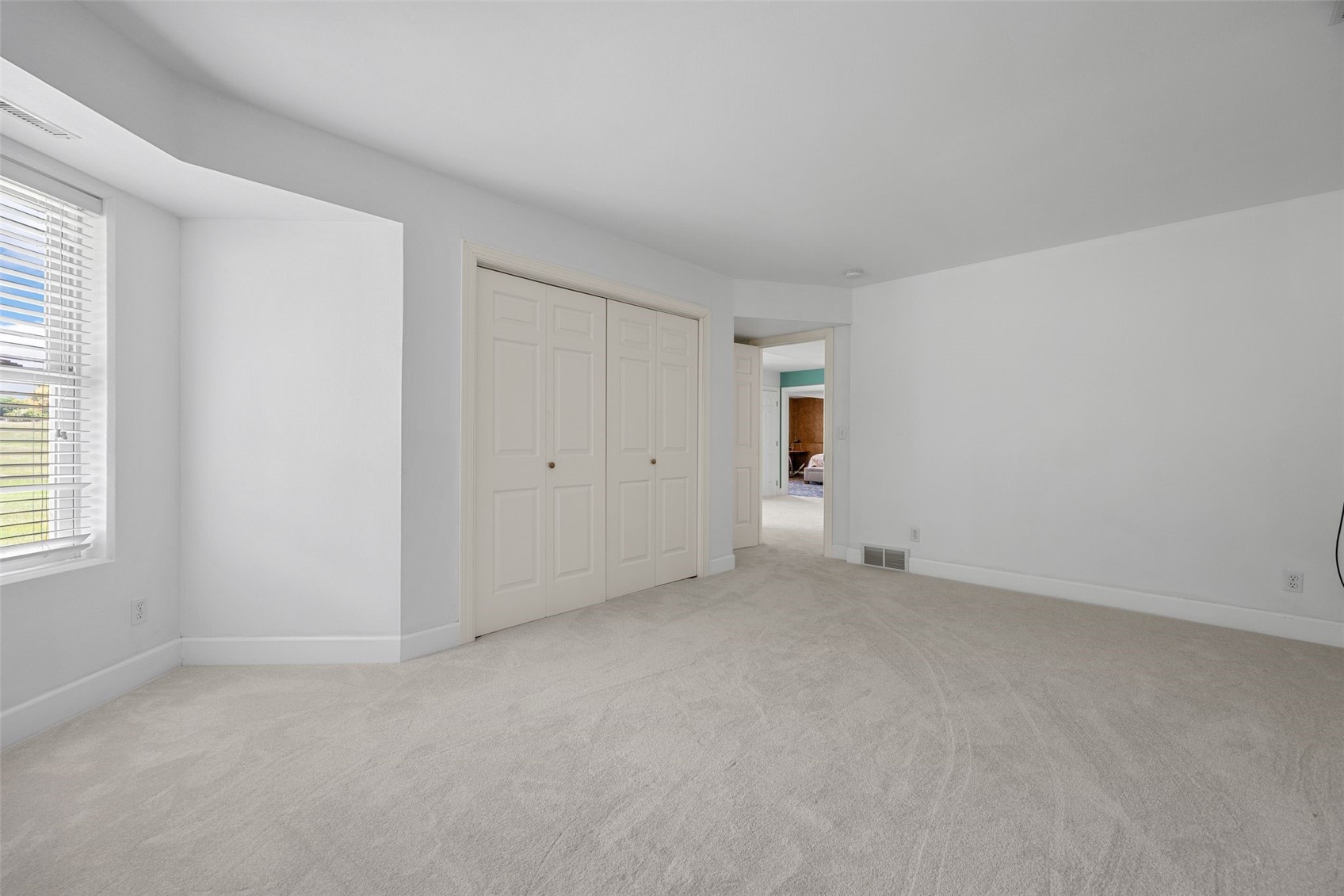 8401 Santa Maria Drive SW Cedar Rapids IA 52404